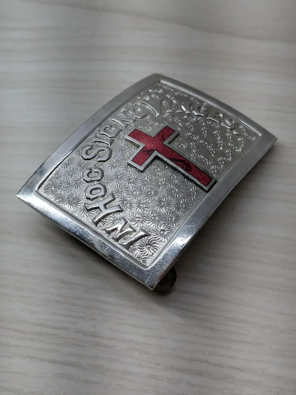 In Hoc Signo Vinces Belt Buckle Mens Silver Red Cross Enamel Masonic Templar